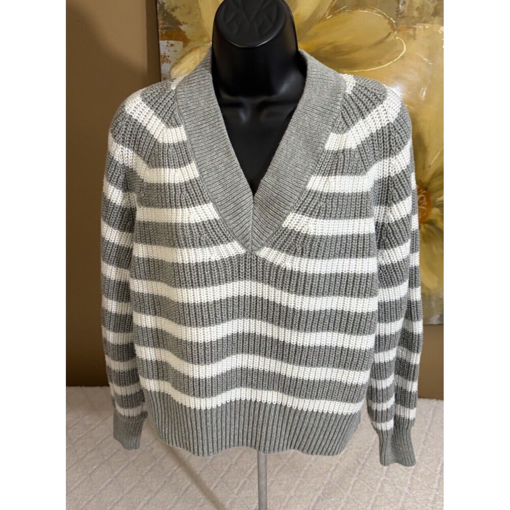 A New Day Women’s Gray/white Striped Long Sleeve Sweater Size Small